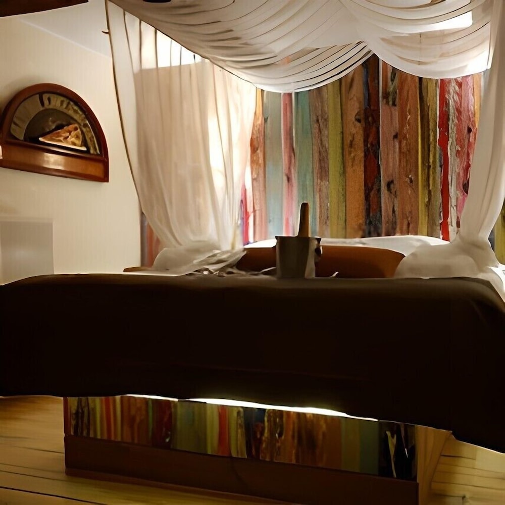 Honeymoon Double Room