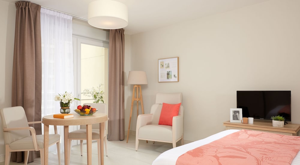 Standard Apartment