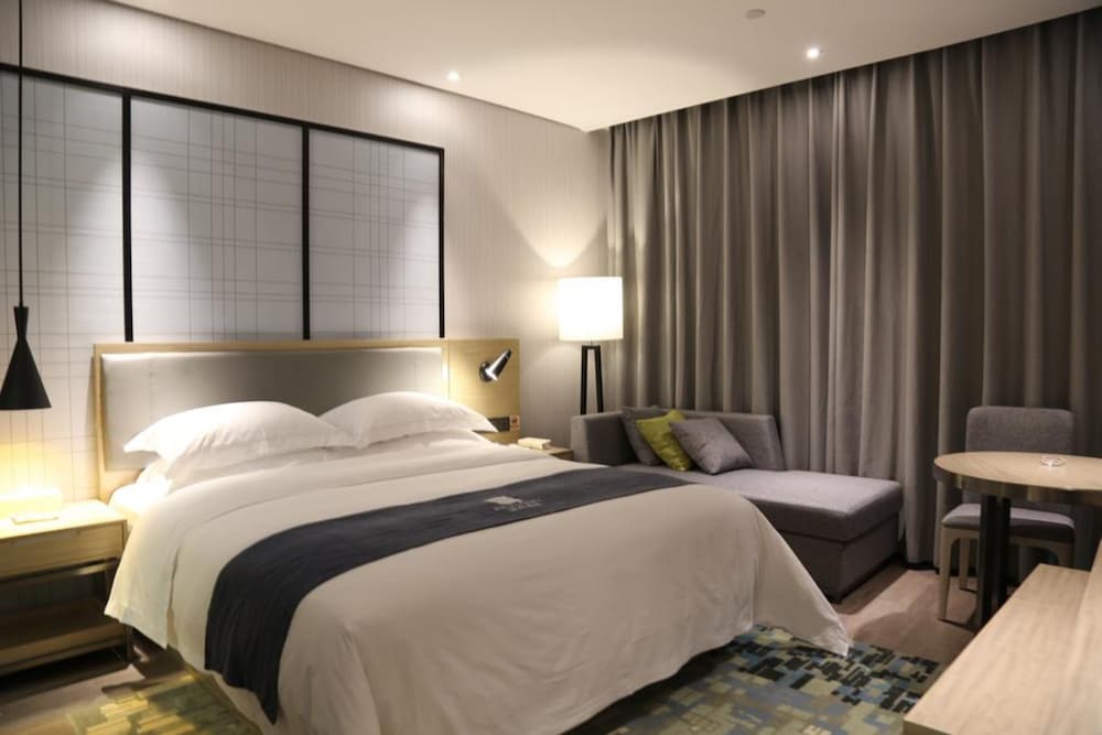 Deluxe Double Room photo 2