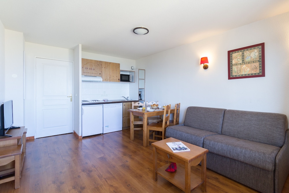 Superior Apartment - Photo 10