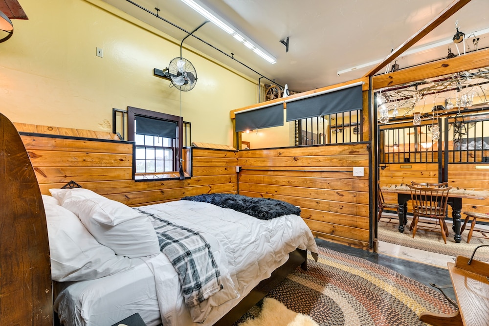 House (2 Bedrooms) photo 2