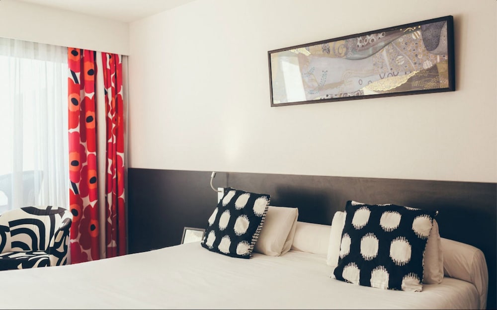 Standard Room, Pool Access, Courtyard View (Balcon / Balcony) photo 3