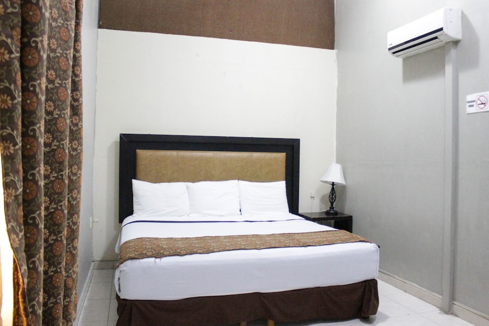 Basic Double Room photo 1