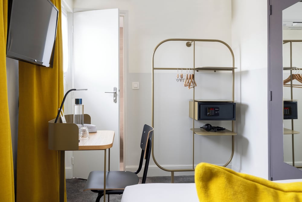 Classic Single Room