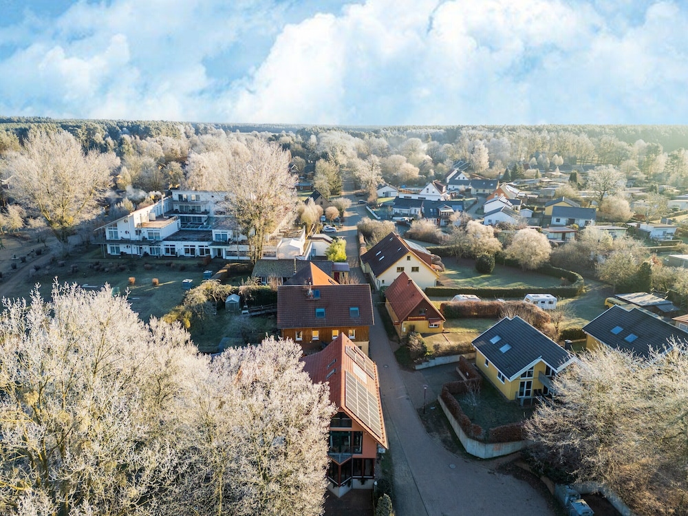 Suite, Multiple Beds, Non Smoking - Photo 7