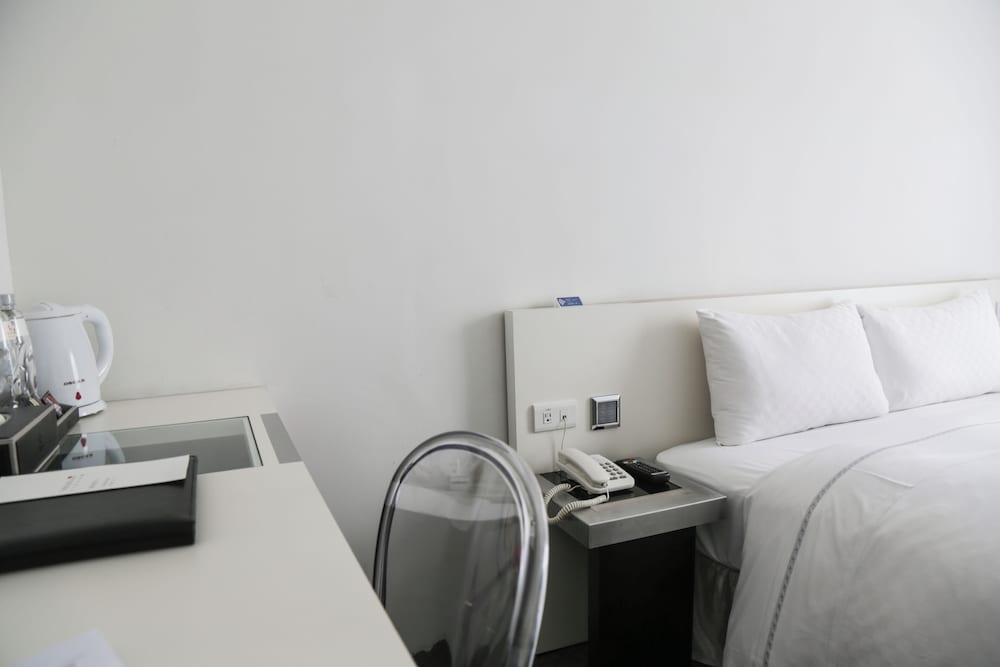 Standard Double Room, 1 Double Bed (With window) photo 3