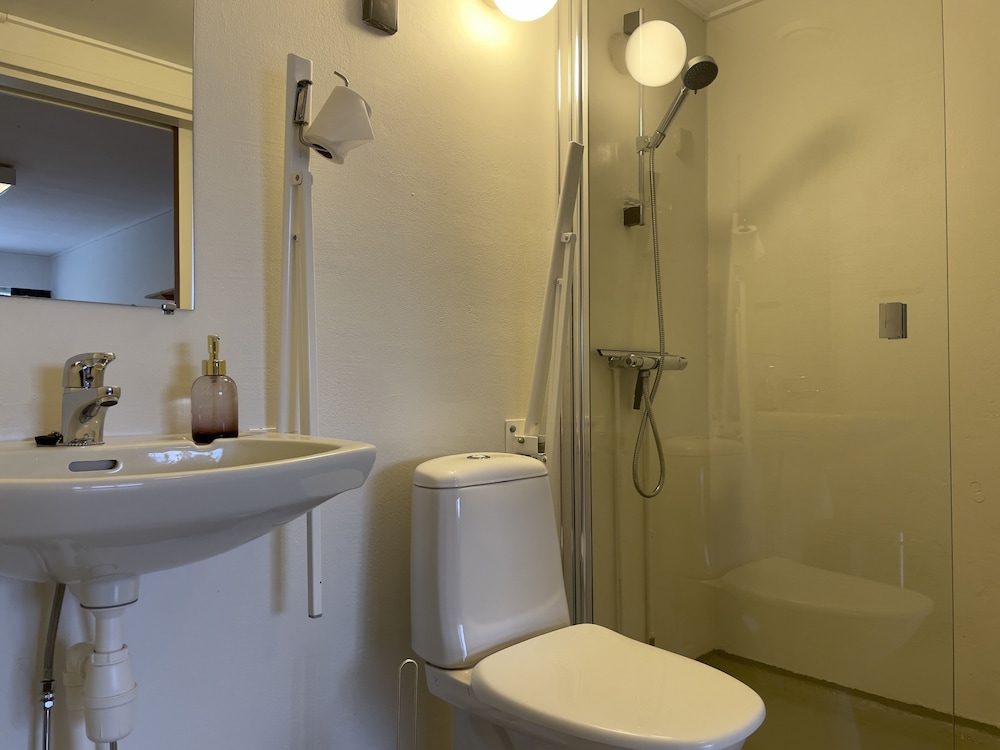 Basic Double Room photo 3