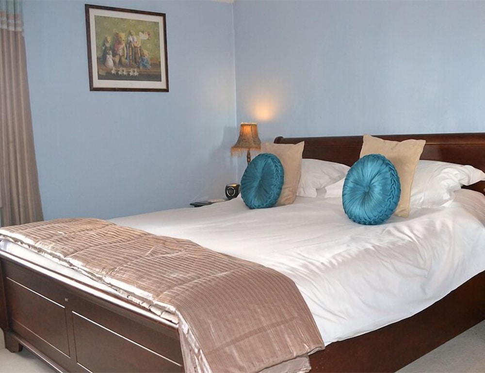 Executive Room, 1 King Bed (Wollerton) photo 2