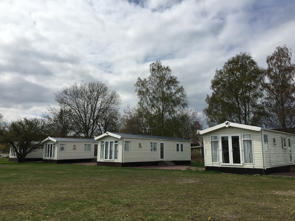 Mobile Home photo 3