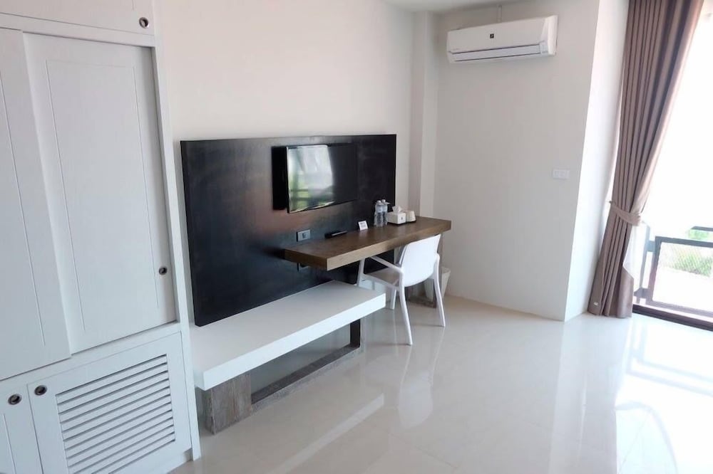 Superior Twin Room photo 3