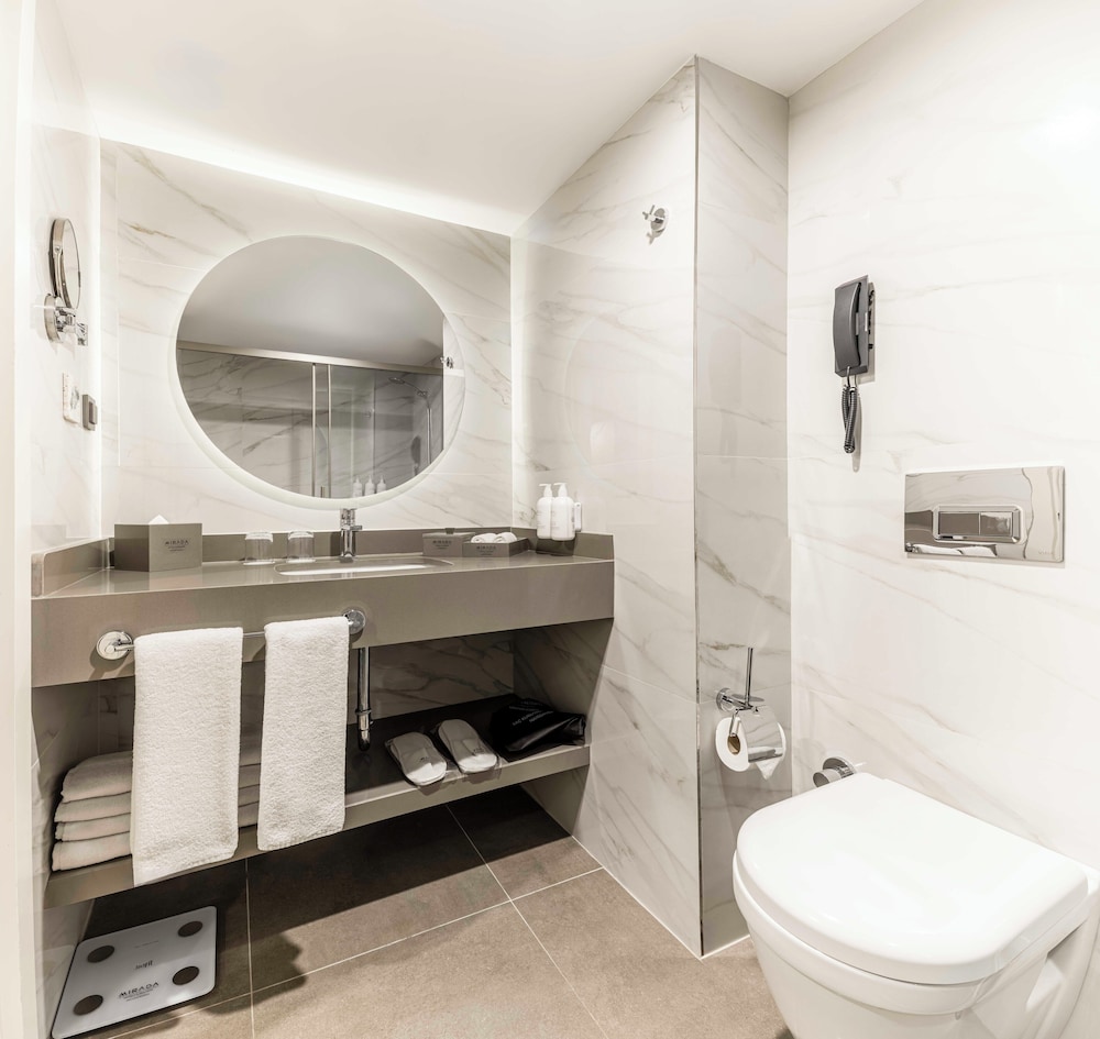 Standard Double or Twin Room, Partial Sea View - Photo 5