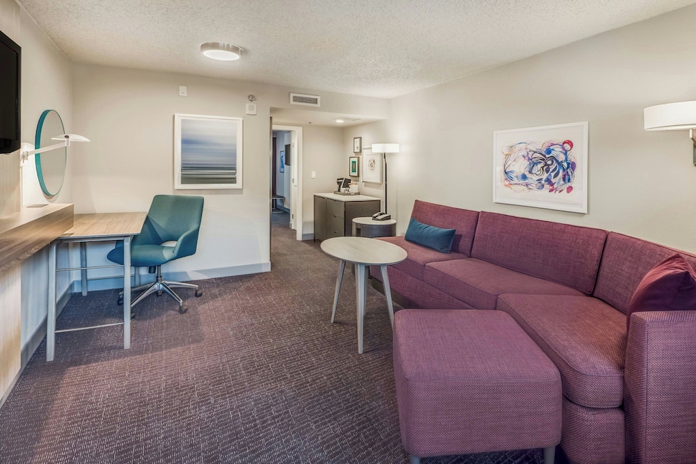 Premium Suite, 1 Bedroom - Photo 2