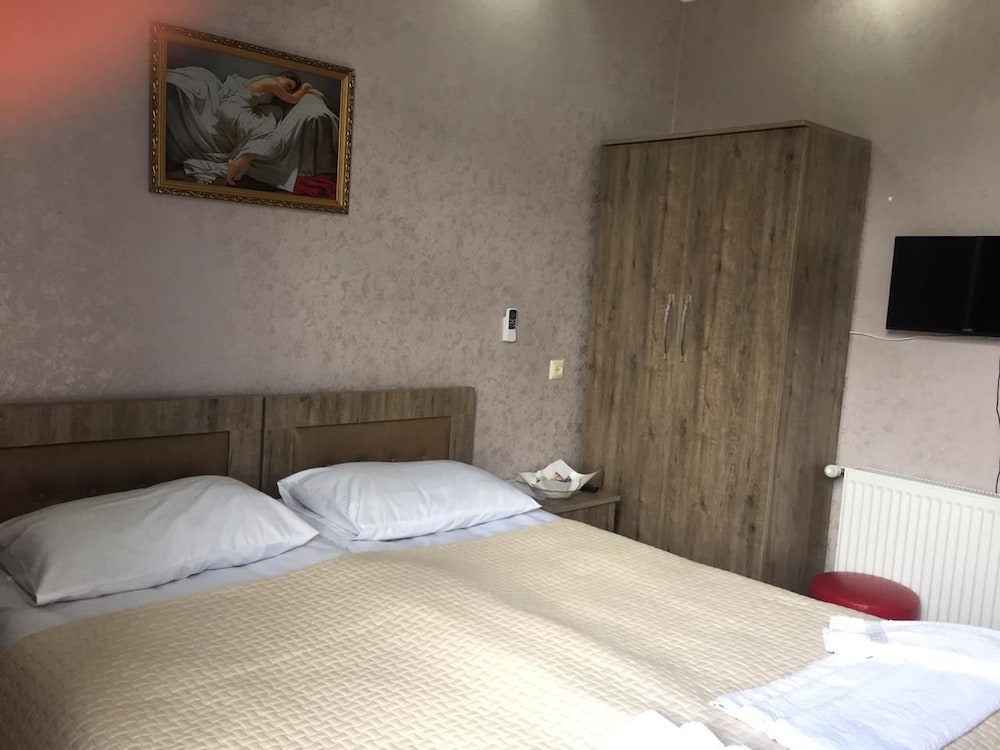 Deluxe Double Or Twin Room, Balcony photo 3