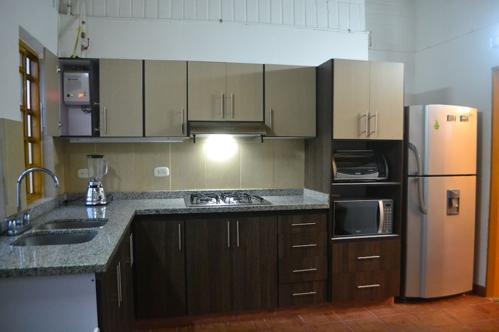 Family Villa, 4 Bedrooms, Terrace, Garden View photo 3