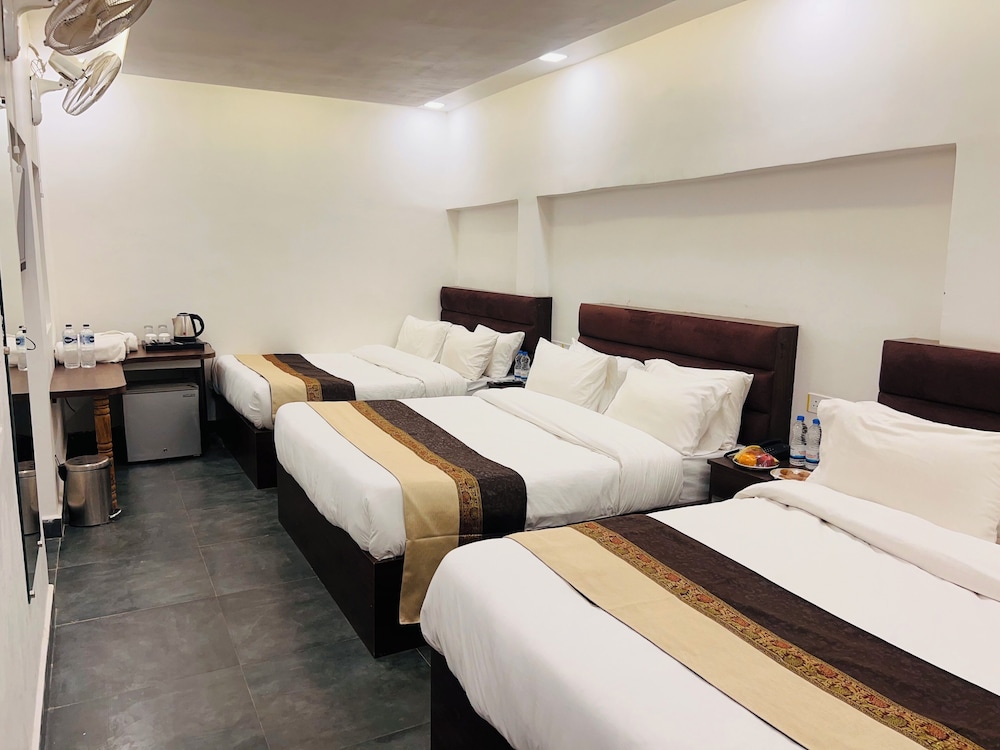 Family Suite, City View