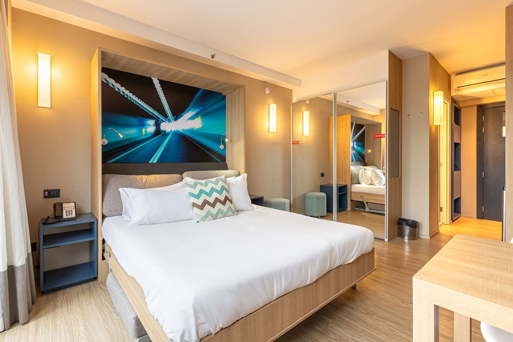Club Double Room