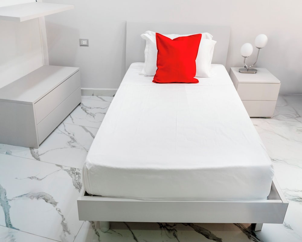 Basic Townhome, 1 Twin Bed, City View