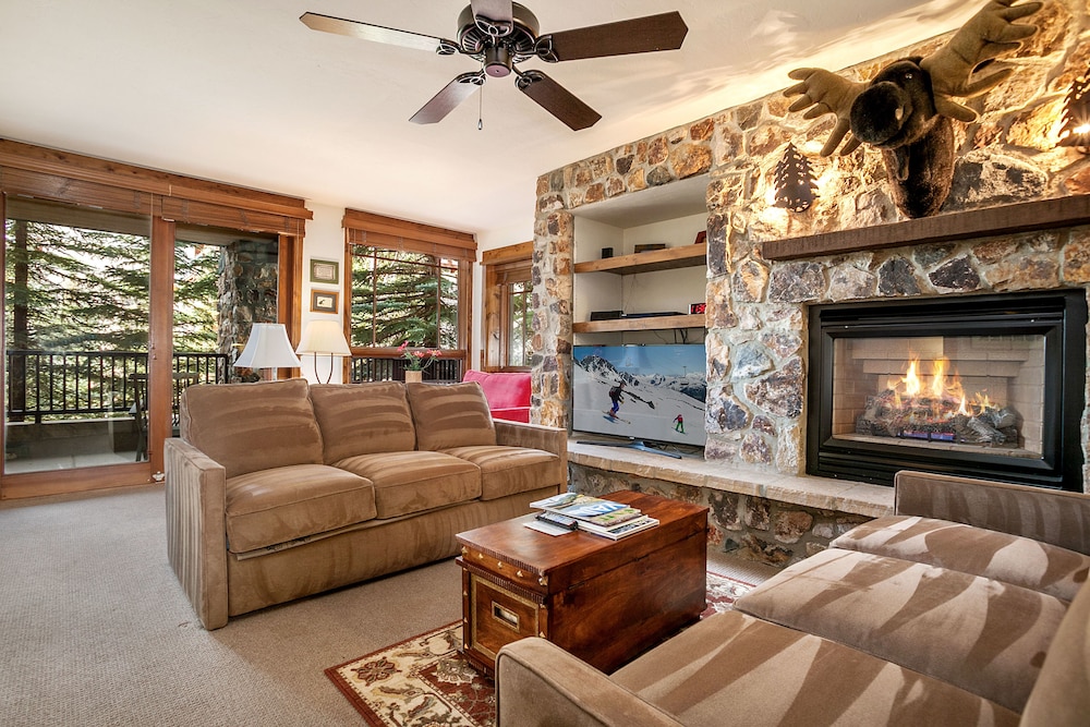Condo, 2 Bedrooms, 2 Bathrooms - Photo 11