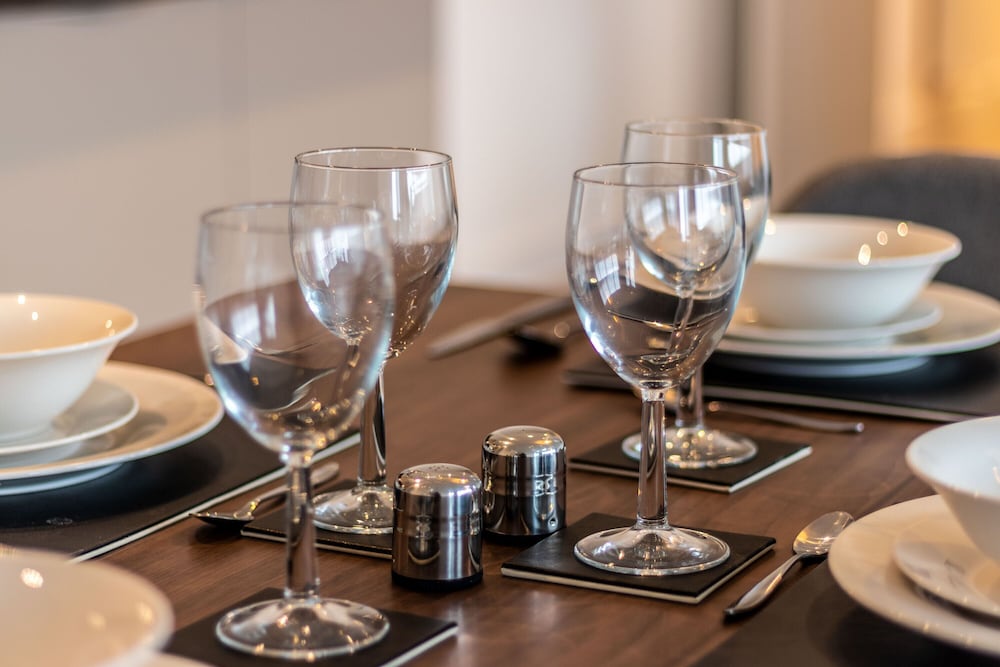 Seven Living Ashford - 2BR Luksus Lejligheder, Billede 23
