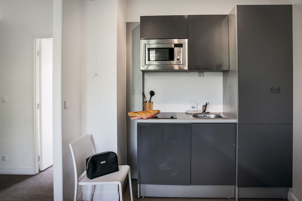 Apartment - Photo 3