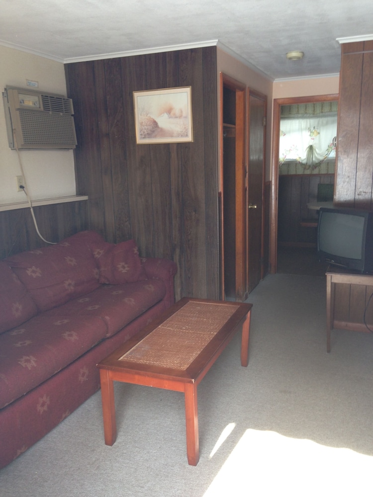 Two Bedroom Cottage photo 1