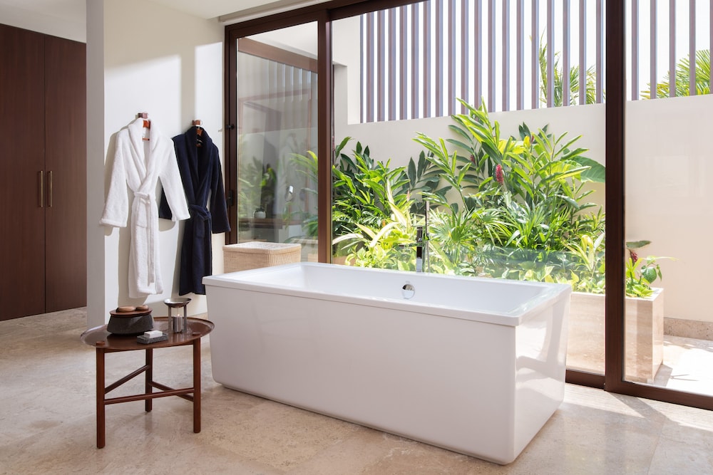 Villa, Multiple Beds (Paraiso) thumbnail 5