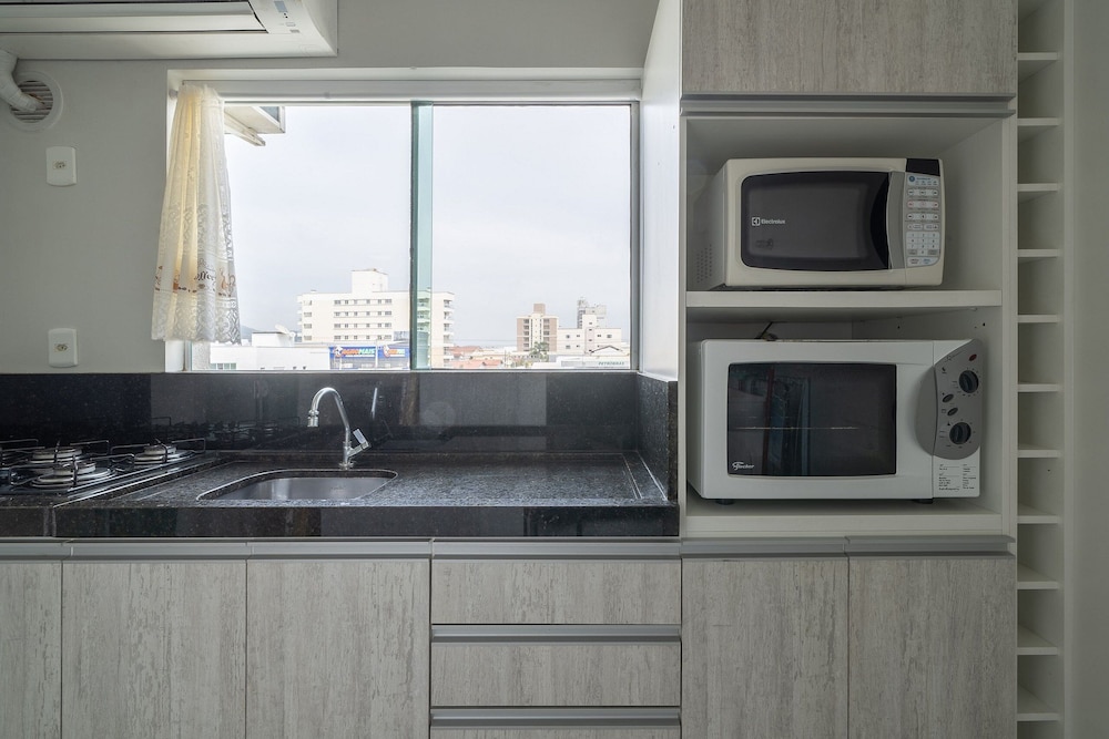 Basic Apartment photo 3