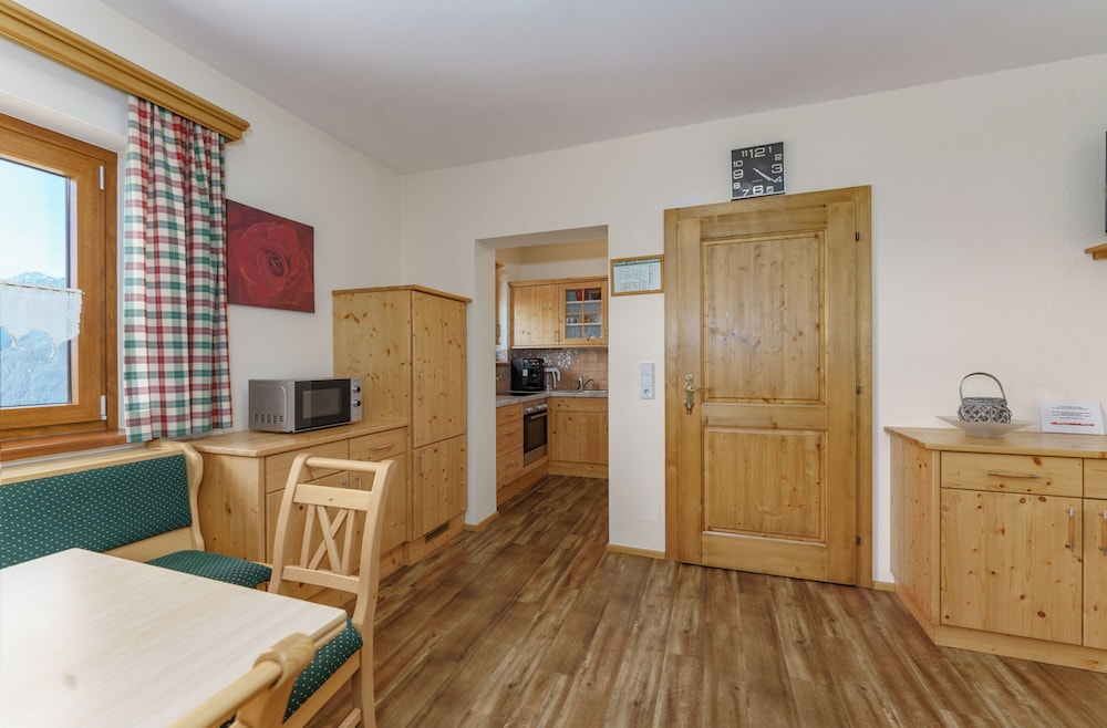 Comfort Apartment, 1 Bedroom, Balcony photo 2