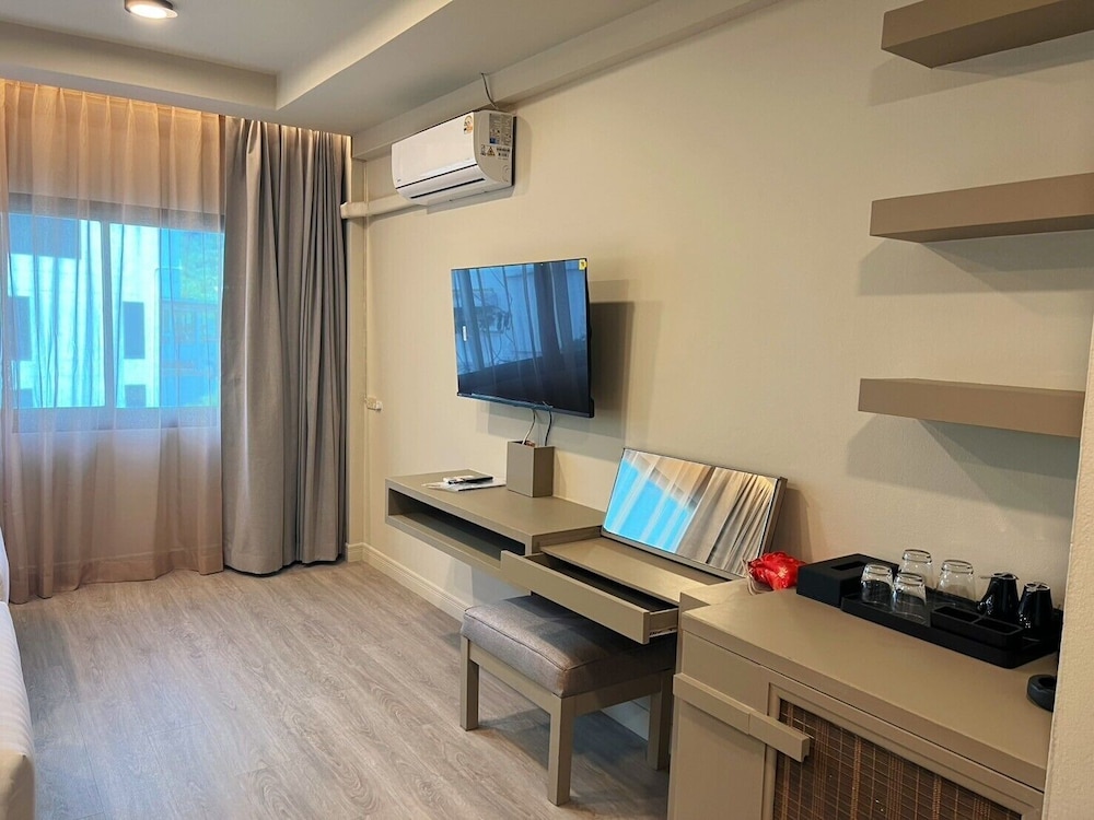 Standard Double or Twin Room photo 3