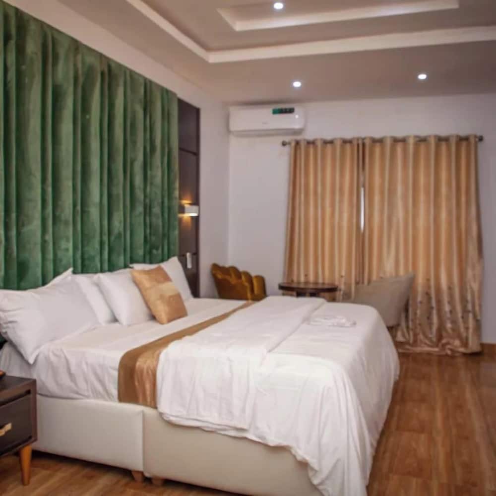 Luxury Room photo 2