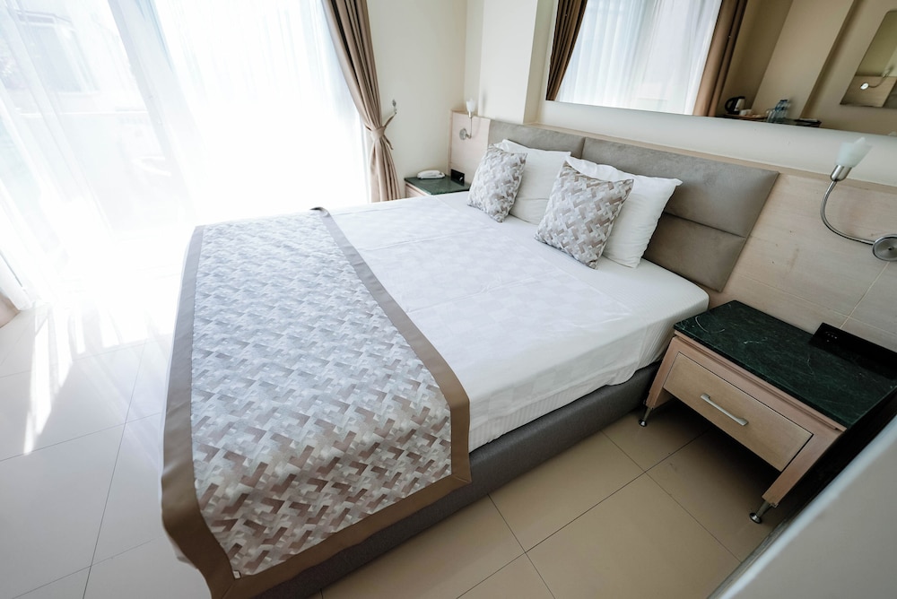 Single Room photo 2