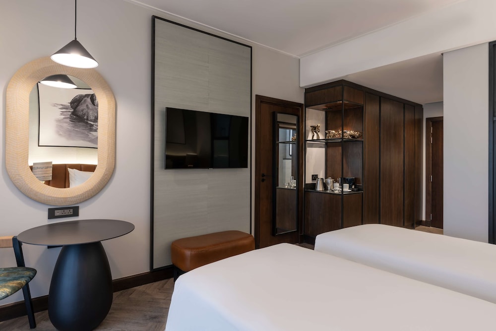 Premium Room, Terrace (Zambezi River View) - Photo 15