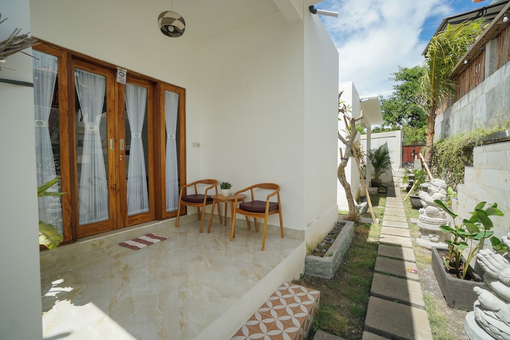 Deluxe Suite - Photo 7