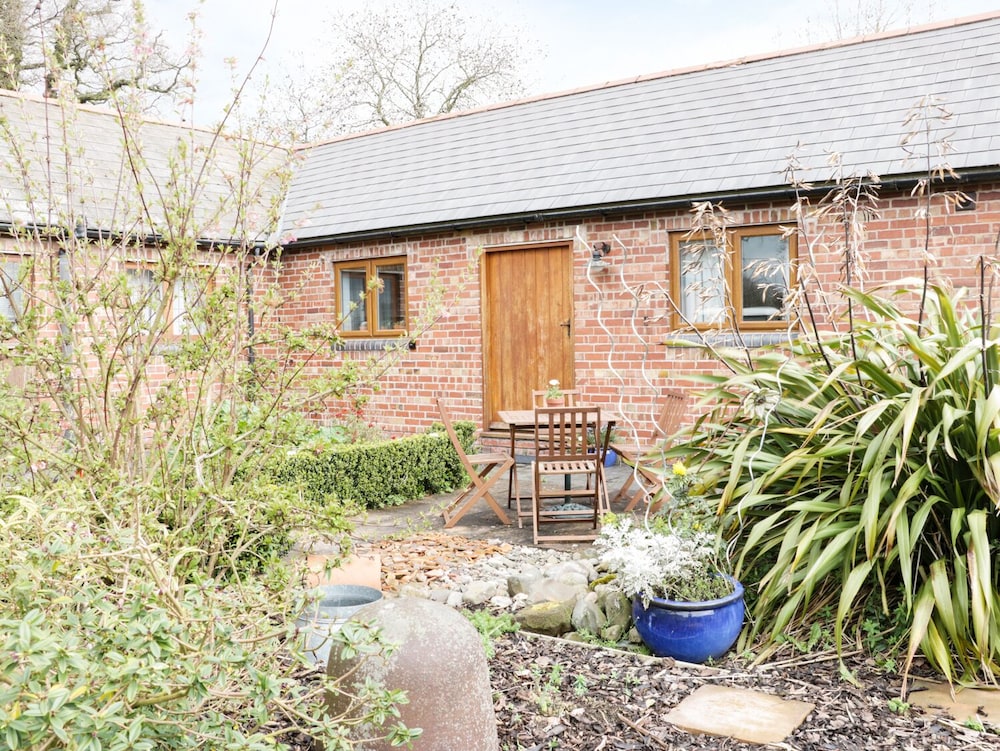 Cottage photo 2