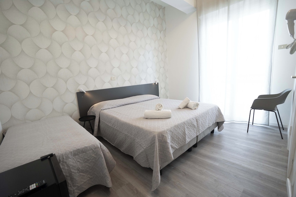 Economy Double Room, Balcony