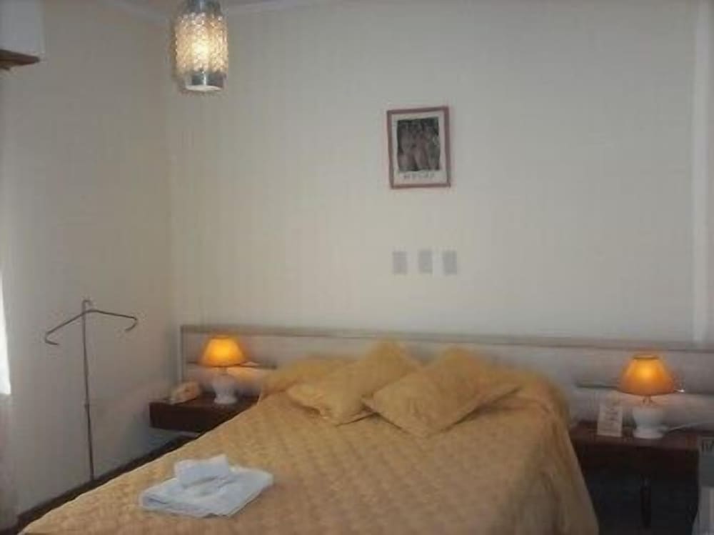 Standard Room photo 1