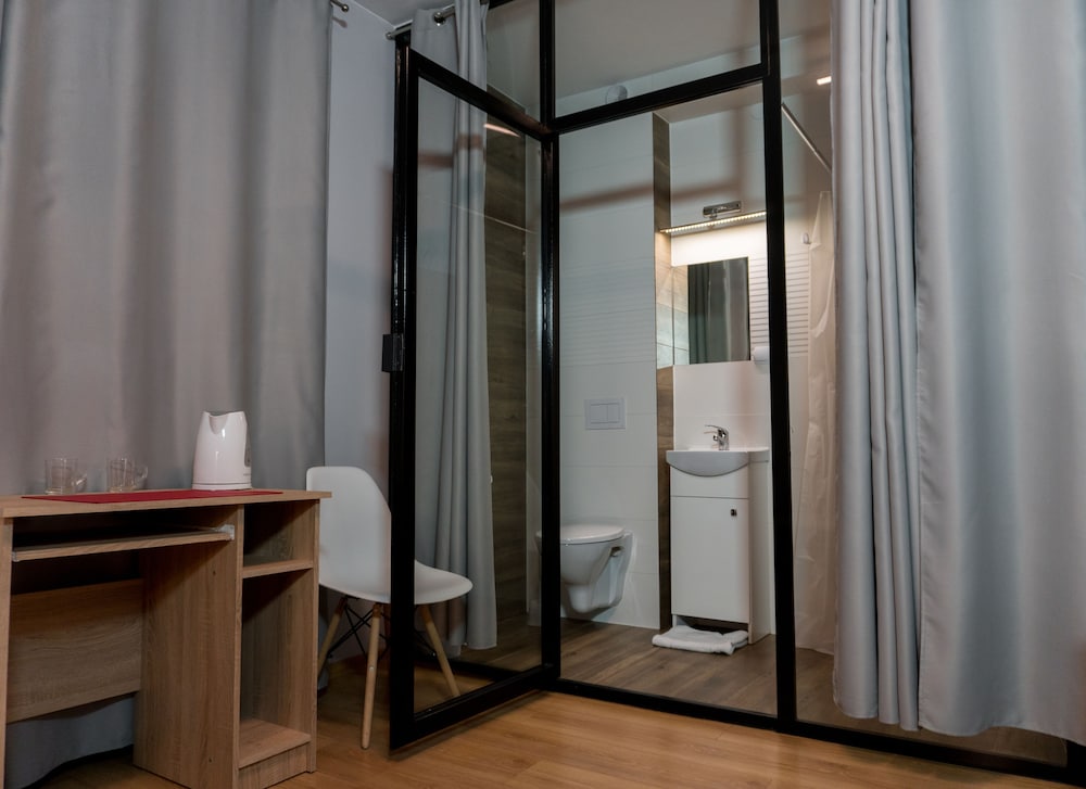 Classic Double or Twin Room photo 3