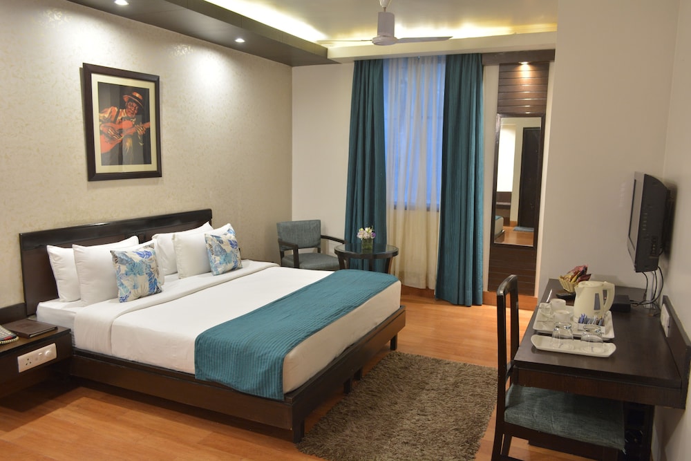 Deluxe Suite - Photo 4