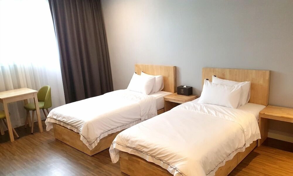 Deluxe Twin Room photo 1