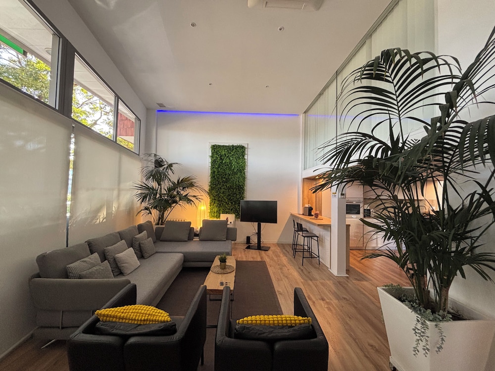 Superior Apartment, Garden View photo 3