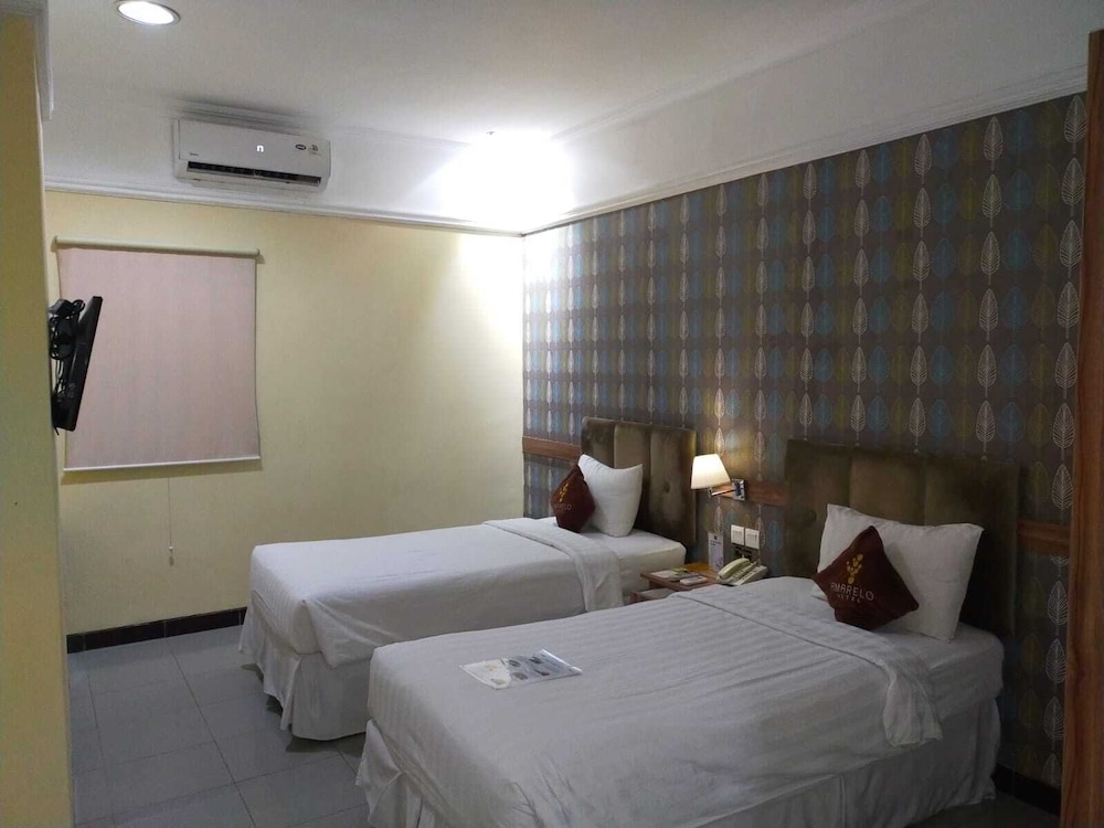 Basic Twin Room