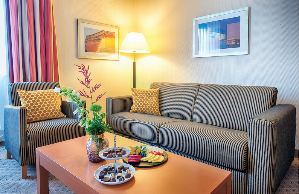 Executive Room photo 3