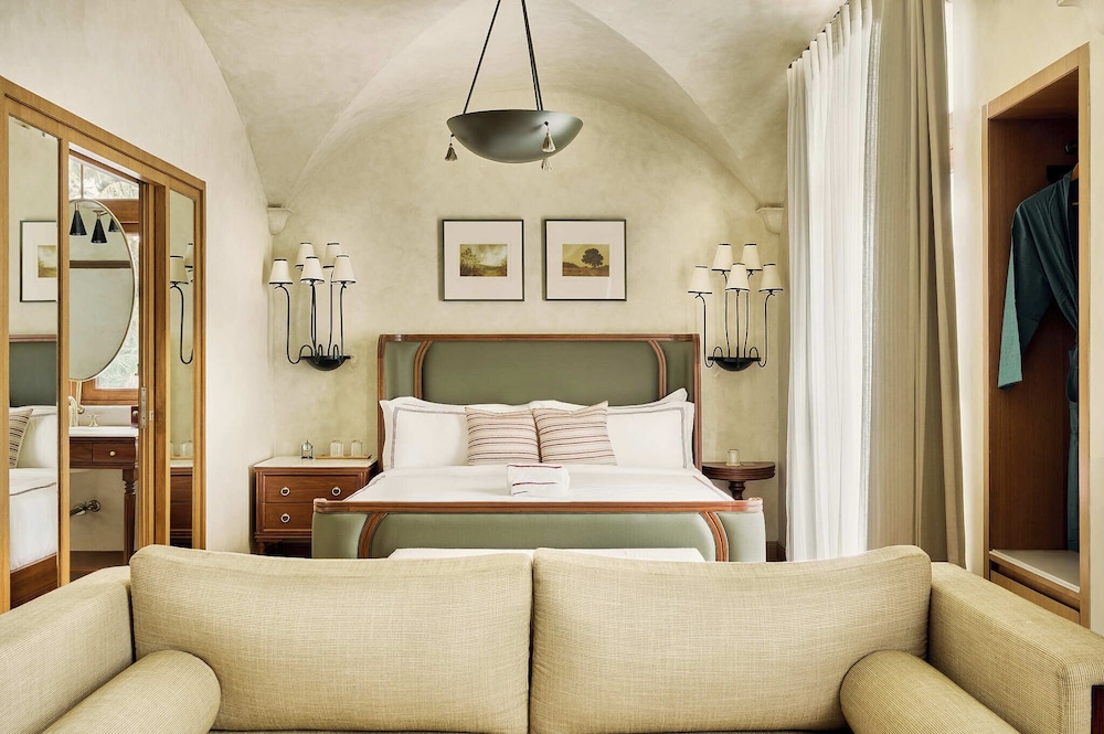 Vineyard Suite