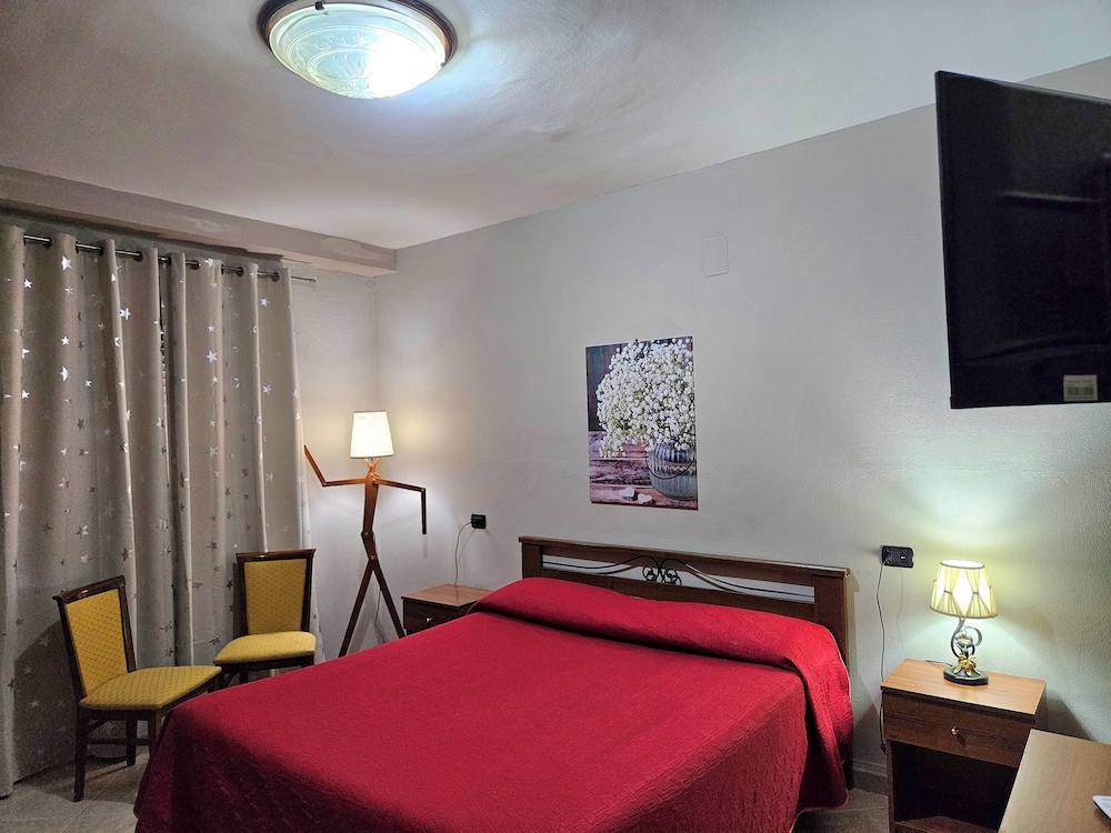 Classic Double or Twin Room