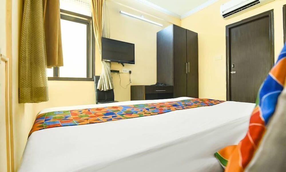 Deluxe Room - Photo 1