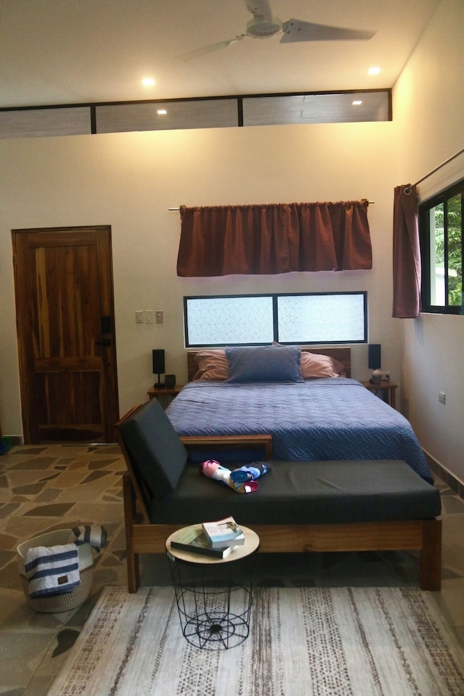 Comfort Studio Suite, Patio, Garden View photo 2