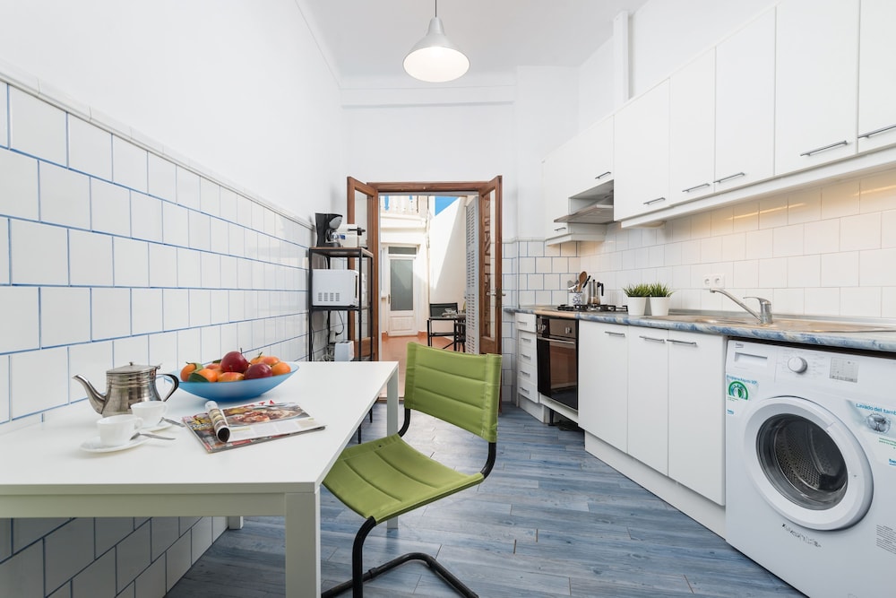 Apartment photo 3