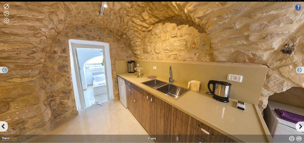 Romantic Suite, 1 Bedroom, Accessible, Mountain View photo 3