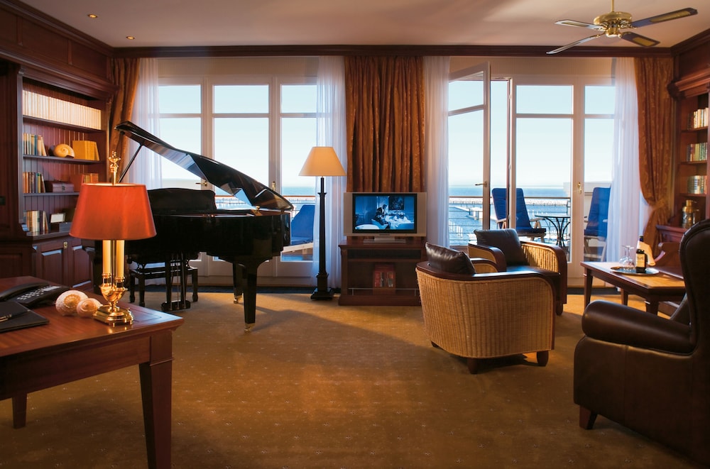 Owner's Suite Sea View photo 3