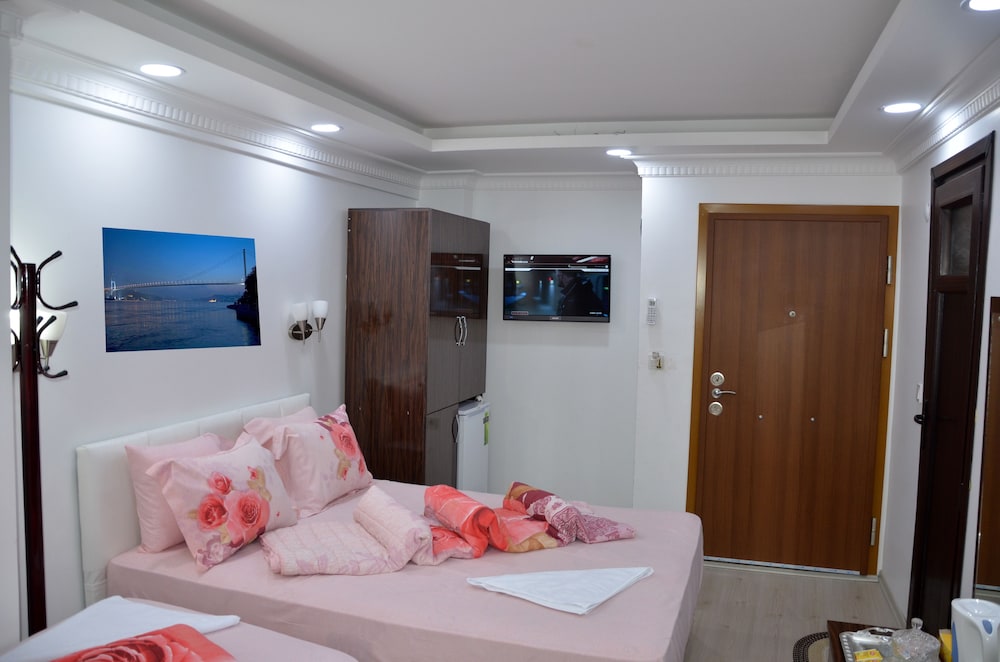 Deluxe Suite, 1 Bedroom, Sea View photo 2